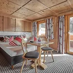 Garni Schoenblick 3*