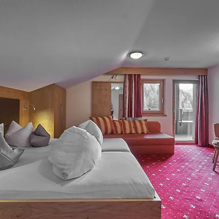 Garni Schoenblick Otel Sölden