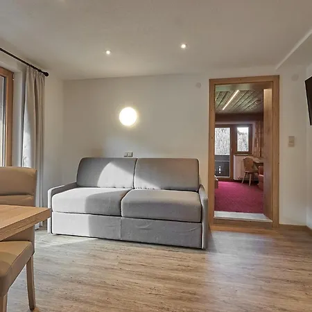 Ξενοδοχείο Garni Schoenblick Ζόλντεν