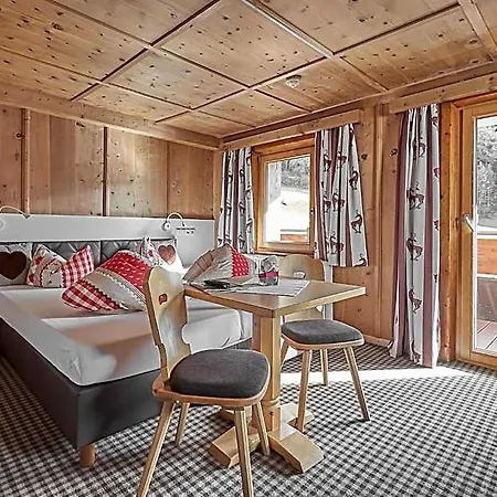 Hotell Garni Schönblick 3*
