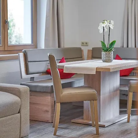 Garni Schoenblick 3*