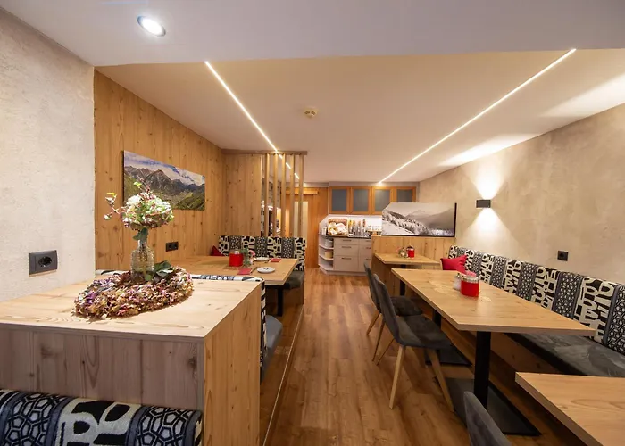 迦尼斯谷恩波力克酒店 酒店