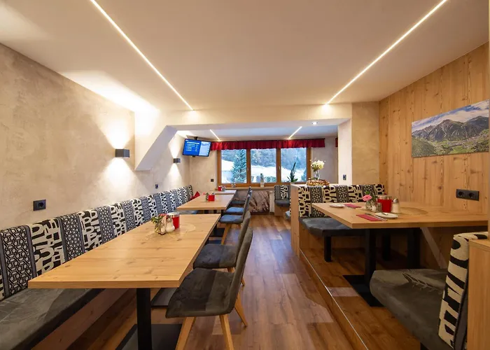 酒店 迦尼斯谷恩波力克酒店 3*