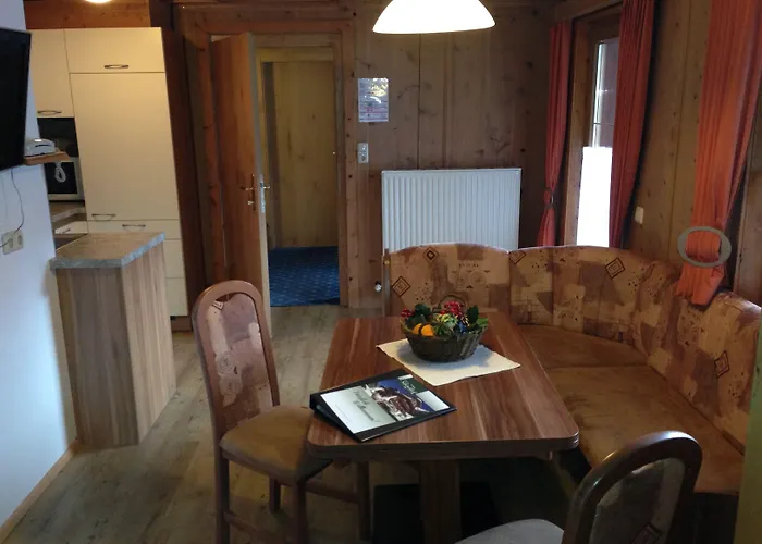 Hotel Garni Schoenblick Sölden