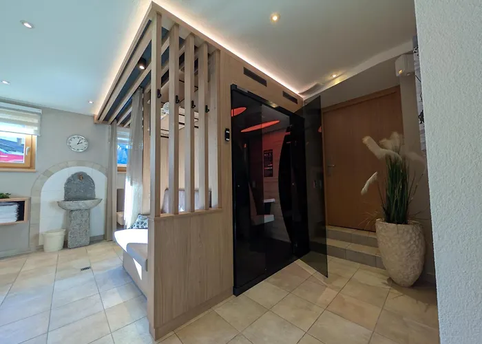 迦尼斯谷恩波力克酒店 3*