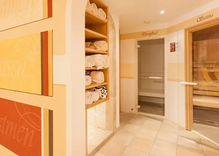 Garni Schoenblick Ξενοδοχείο 3*