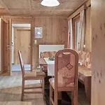 迦尼斯谷恩波力克酒店 3*